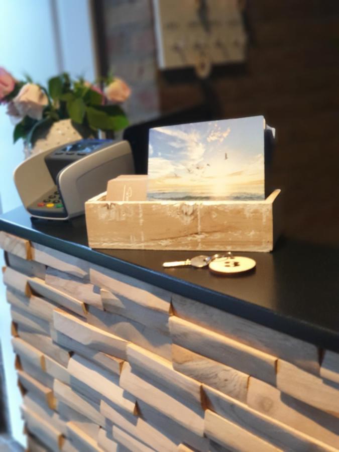 Pension Bakema Ameland Nes  Esterno foto
